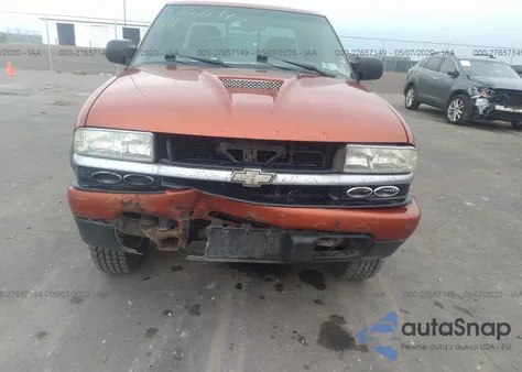 2001 Chevrolet S-10 Ls z USA, uszkodzony, nr VIN 1GCDT19W018247897